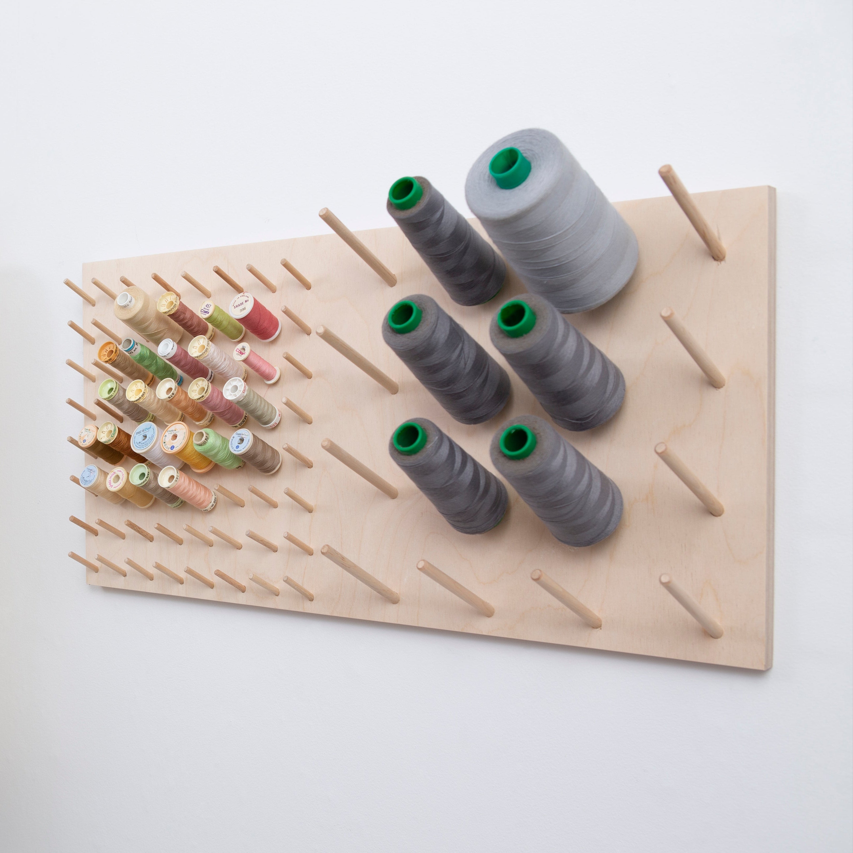 Overlocker and Cotton Reel Organiser | Sewing Thread Pegboard | Storage ...